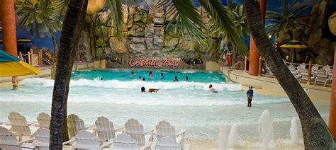 Castaway Bay - Cedar Point Indoor Water Park