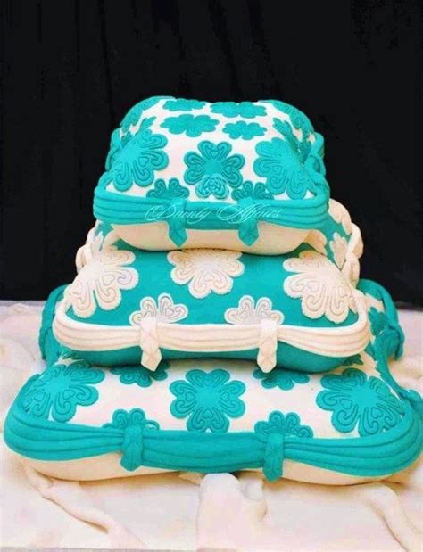 17 Best images about Nigerian Wedding Cakes on Pinterest | Traditional ...