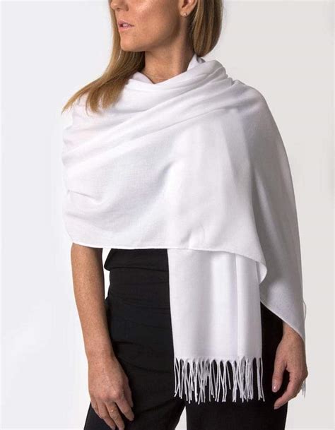 *A Special Deal on a Beautiful White Pashmina Scarf