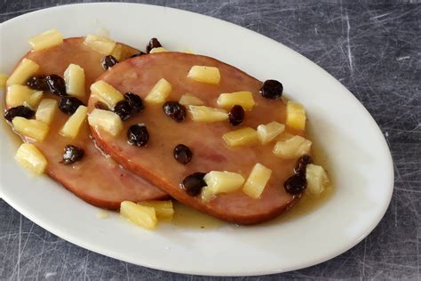 Baked Ham Slices With Pineapple Sauce Recipe