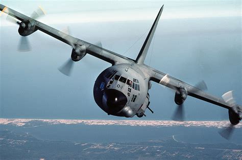 6 fast facts about the AC-130 gunship - StarSpangledFlags.com