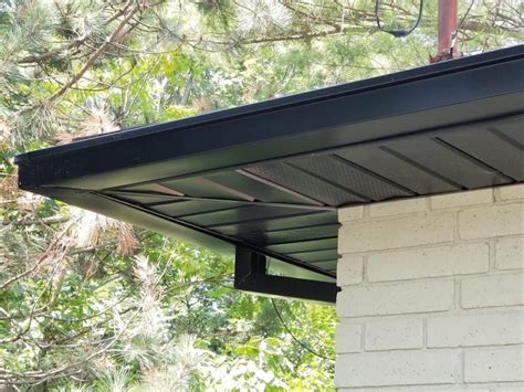 What Every Homeowner Needs to Know About Box Gutters