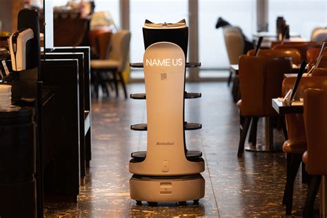 'Robot waiters' are serving cocktails at a Dublin restaurant | Newstalk