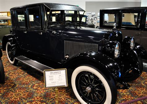 cars from the 1920's at the Nethercutt Museum, Lincoln, Minerva, Kissel, Kenworthy, Franklin and ...