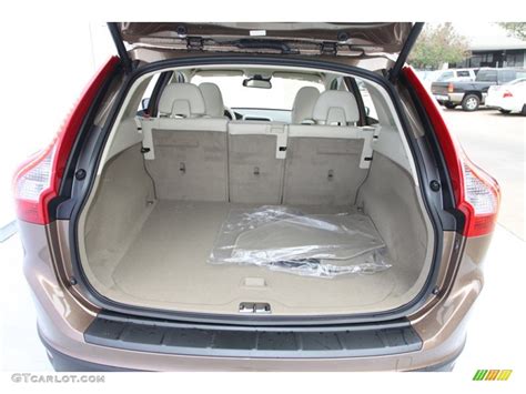 2013 Volvo XC60 3.2 Trunk Photo #74395909 | GTCarLot.com