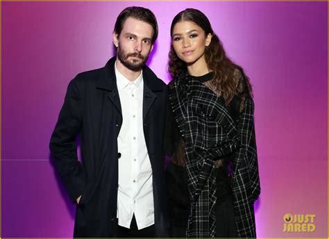 Zendaya's Gets Emotional Watching Director Sam Levinson Talk About 'Euphoria' | Photo 1242654 ...