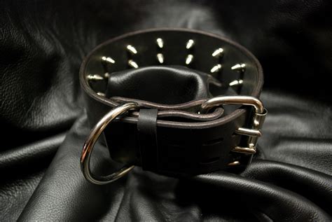 Inner Spiked Collar — HOLO Leather