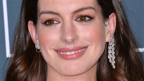 Here's How Old Anne Hathaway Was When She Got Her Breakout Role