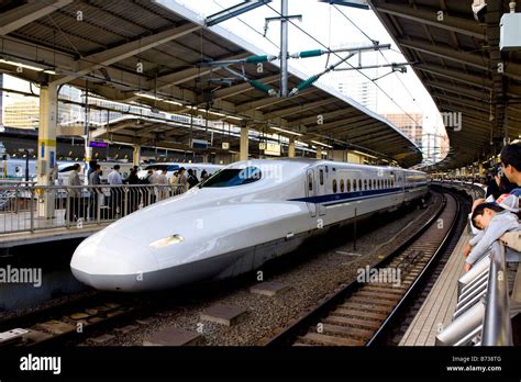 A 700 Series Shinkansen Train at Tokyo Station, Japan Stock Photo - Alamy