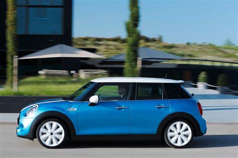 2015 Mini Cooper Hardtop 4-Door Review