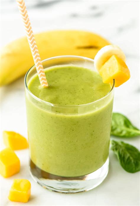 4 Ingredient Mango Green Smoothie | Well Plated by Erin