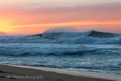 Sunset Monster Waves Hawaii | December in Hawaii = monster w… | Flickr