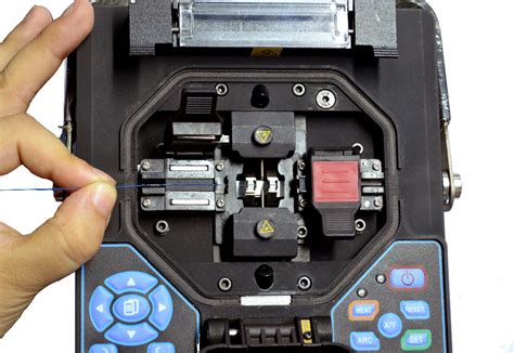 Fiber Optic Splicing: Two Important Methods for It