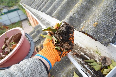 Common Mistakes in Installing Gutters | Exact Recon