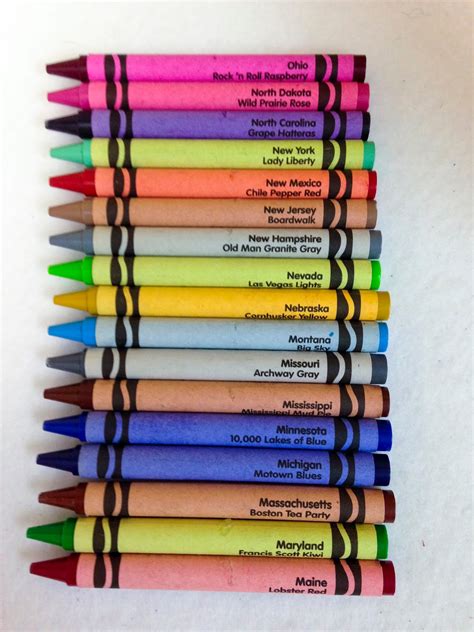 State Crayon Collection: What's Inside the Box | Jenny's Crayon Collection