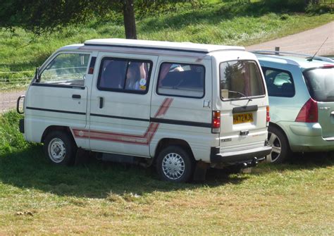 Suzuki Super Carry camper - a photo on Flickriver