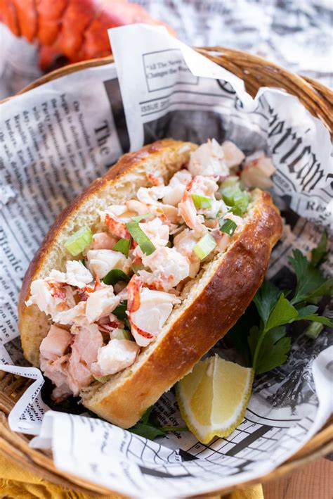 Maine Lobster Rolls - Binge Worthy Bites