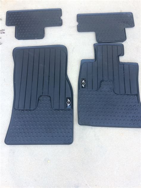 FS:: All Weather Floor Mats 4pcs - North American Motoring