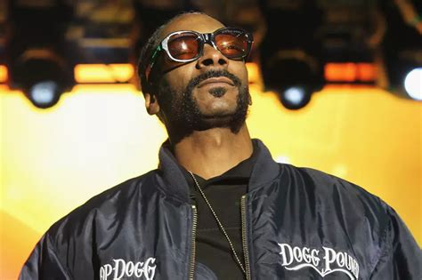 Snoop Dogg Delivers the Gospel With New Album 'Bible of Love'