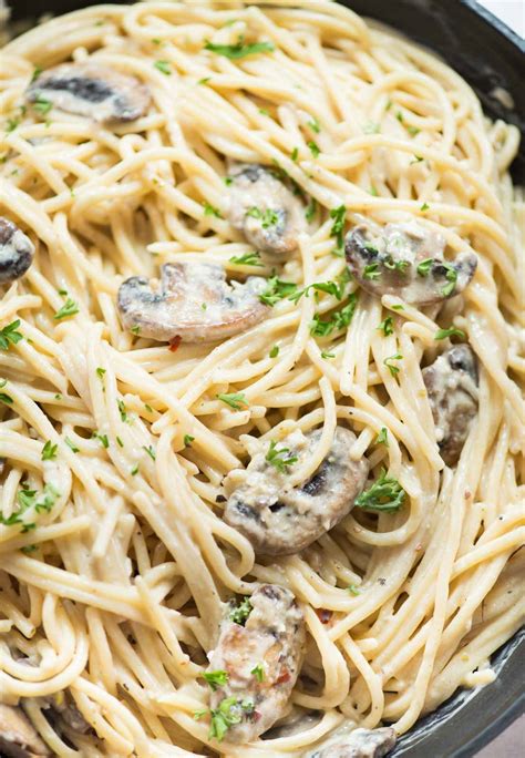 Creamy Mushroom Pasta Recipe | The Flavours of Kitchen