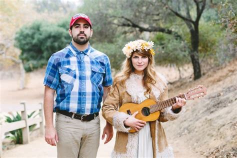 COUPLES: Forrest Gump and Jenny costume - Really Awesome Costumes