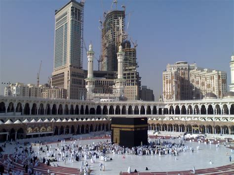 File:The Holy Mosque in Mecca.jpg - Wikipedia