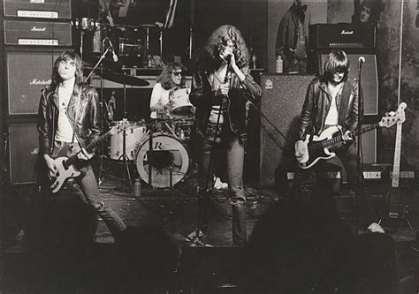 The Ramones live at CBGB 1976 | Ramones, The last waltz, Joey ramone