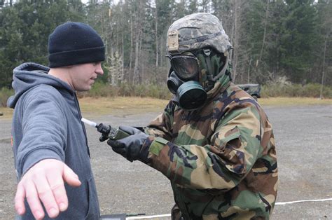 Medics partner with chemical units for training | Article | The United States Army