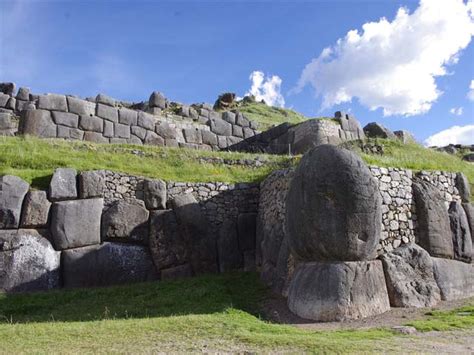 Sacsayhuaman: everything you need to know about the Inca fortress