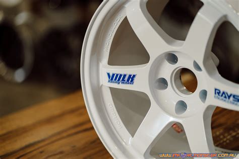 Rays Engineering Volk Racing TE37 white 17×9.5″ +12 5×114.3 – set of 4 | Import Monster