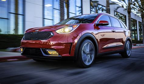 Kia Niro hybrid SUV unveiled - photos | CarAdvice