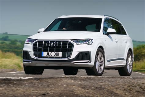 Audi Q7 hybrid review | DrivingElectric