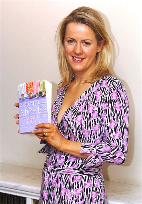 Jojo Moyes | Pictures of Authors | POPSUGAR Entertainment Photo 7