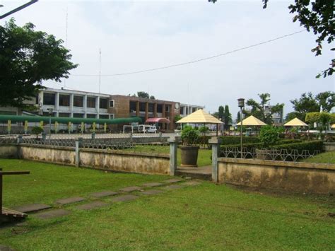 Fun at Ozamiz City Hall and Gardens