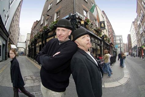 Dublin Literary Pub Crawl - Dublin Literary Pub Crawl - Buy cheaper Direct with Us