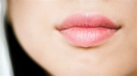 Lip Skin Cancer – Pictures, Symptoms, Signs, Treatment « CancerWORLD