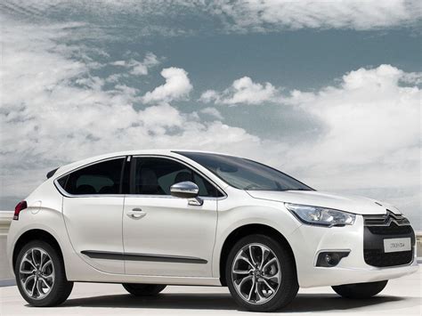 Citroen DS4 Hybrid: Preis, Verbrauch, Daten und Bilder - automativ.de