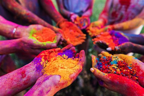 "Stunning Collection of Full 4K Holi Festival Images - Over 999 in Count"