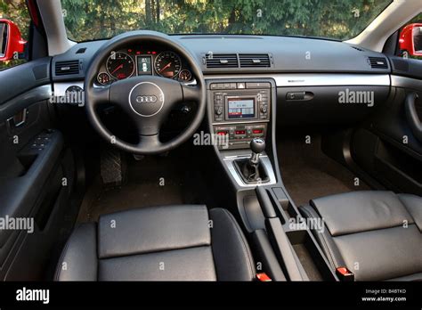 Audi A4 Quattro 2004 Interior