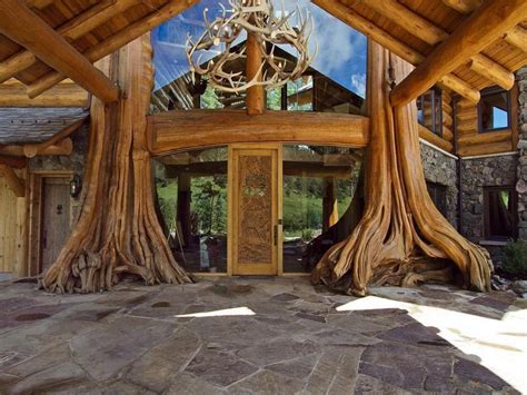 10 Luxe Log Cabins to Indulge in on National Log Cabin Day | HGTV's Decorating & Design Blog | HGTV