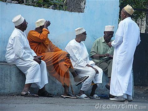 National Clothes - Comoros - Tech Project