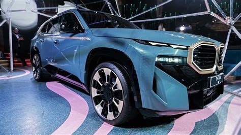 2023 BMW XM Plug-In Super SUV Makes A Strong First…