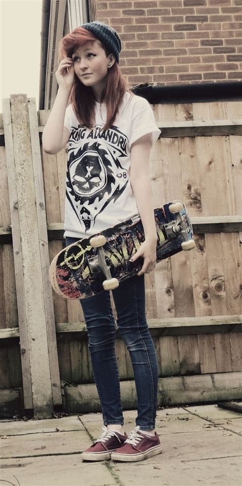 How to Dress Punk? 25 Cute Punk Rock Outfit Ideas for Girls