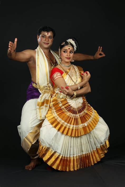 Best Classical Dance choreographer in kerala: Online Mohiniyattam ...