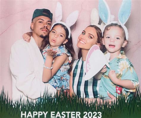 Ashlee Simpson and Evan Ross Pose with Kids in Easter Photos