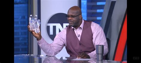 475 best Shaq Holding images on Pholder | Shaq Holding Things, Human For Scale and ...