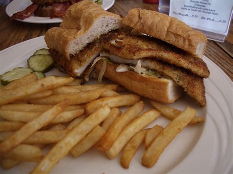 Discovery Sandwich International: Calamari Steak Sandwich at Duarte's ...