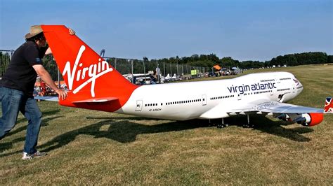 Biggest RC Airplane in The Word Boeing 747-400 Virgin Atlantic Airliner.