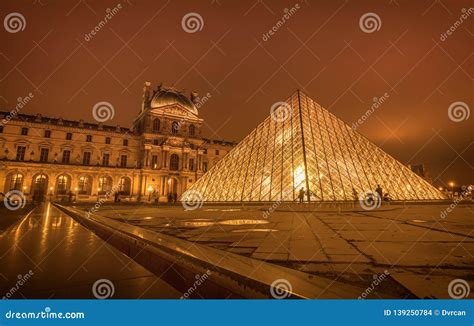 Louvre Paris Museum Illuminated at Night in Paris, France Editorial ...