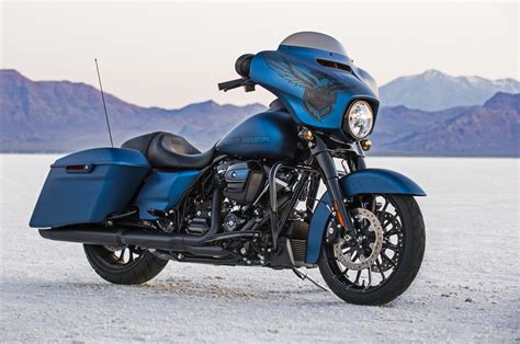 2018 Harley-Davidson Street Glide Special 115th Anniversary Review • Total Motorcycle